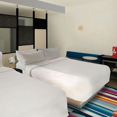 Hotel Aloft Santo Domingo Piantini Exterior foto